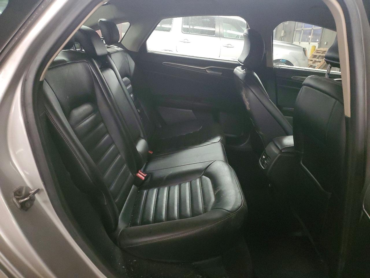 2017 FORD FUSION SE PHEV photo 10