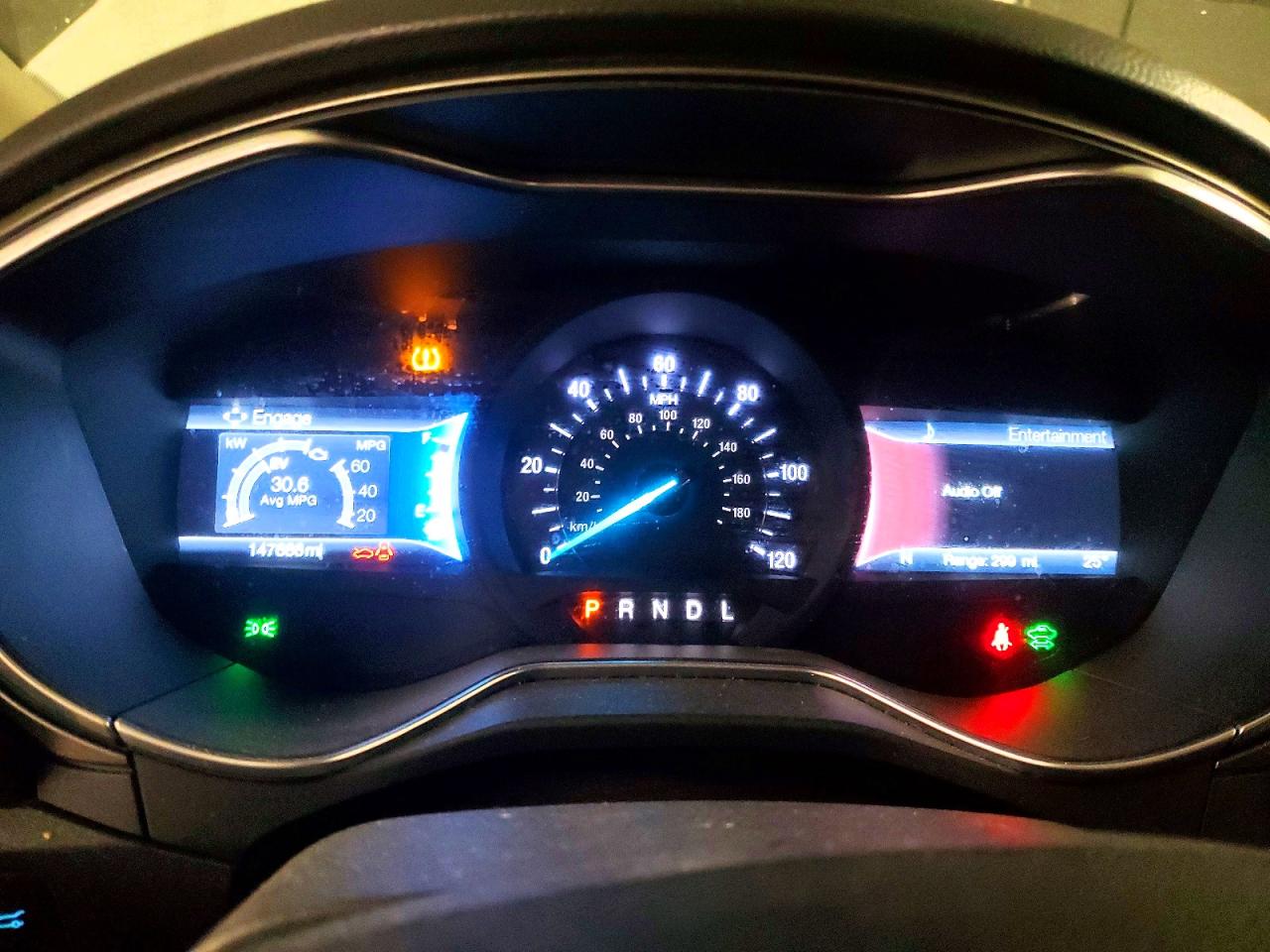 2017 FORD FUSION SE PHEV photo 9