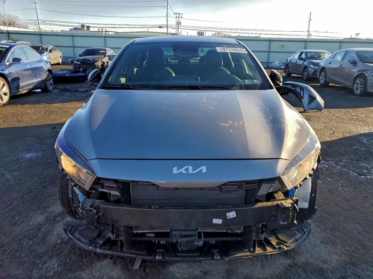2023 KIA FORTE GT LINE photo 5