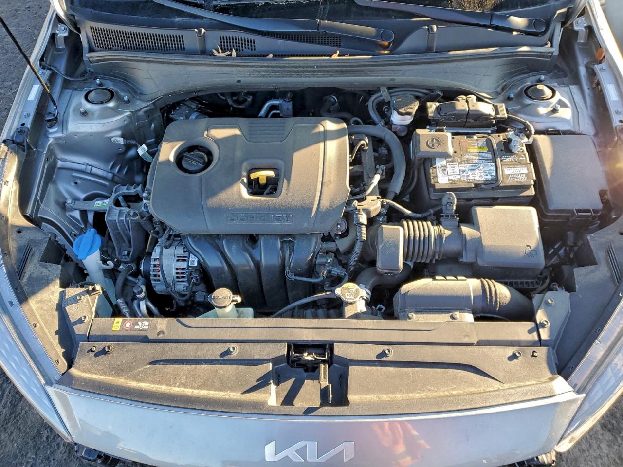 2023 KIA FORTE GT LINE photo 11