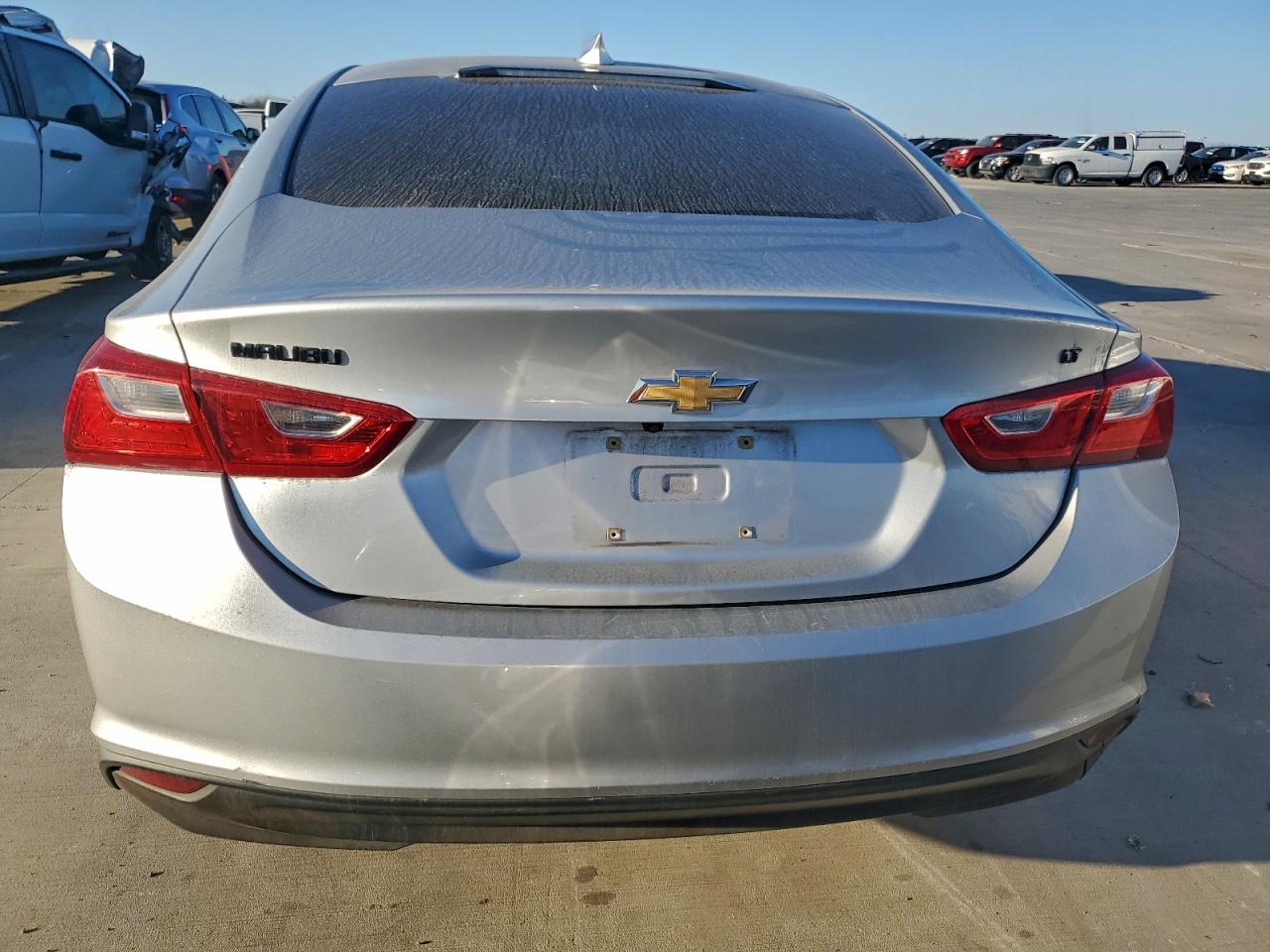 2017 CHEVROLET MALIBU LT photo 6