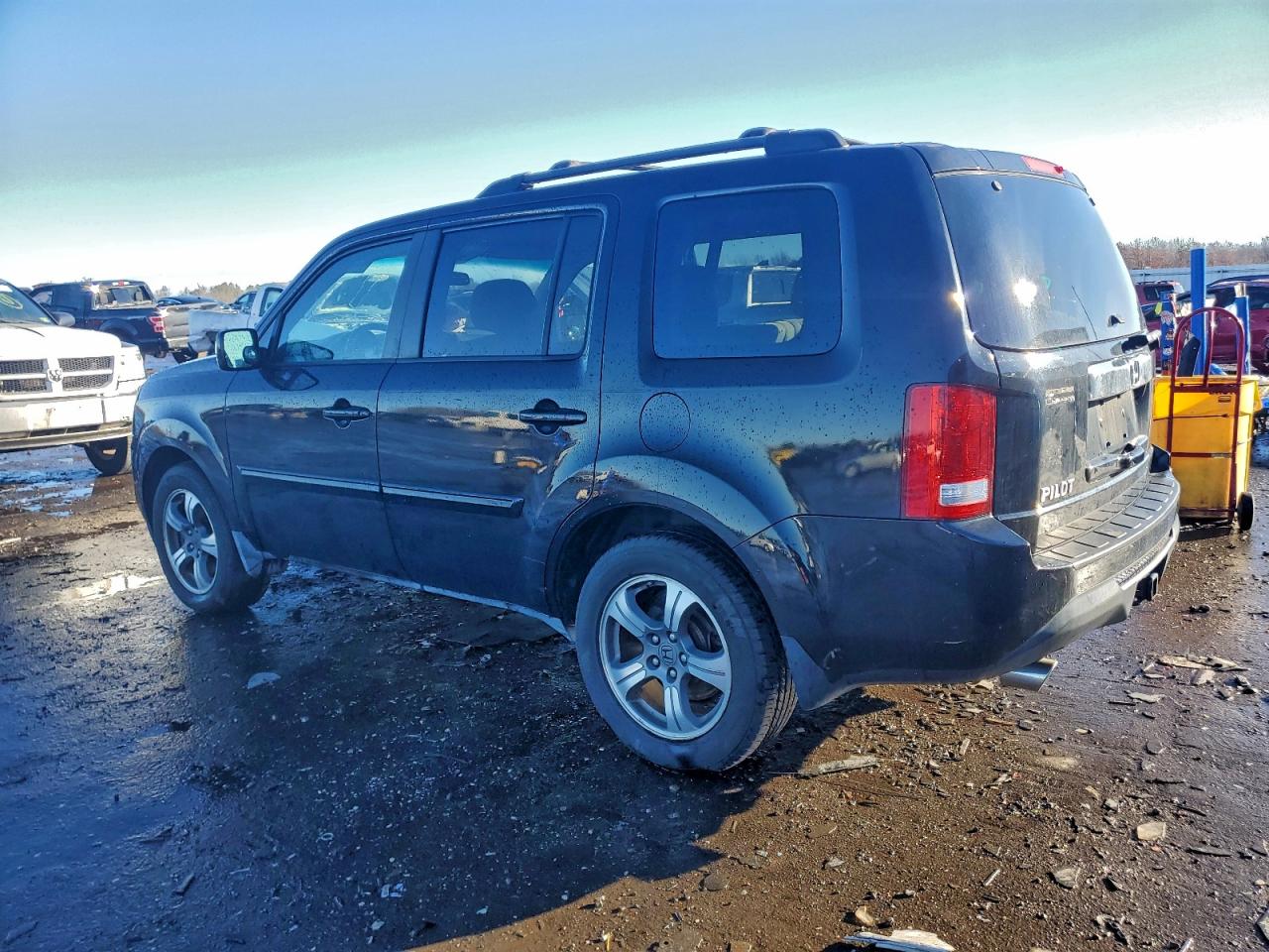 2012 HONDA PILOT EX photo 2