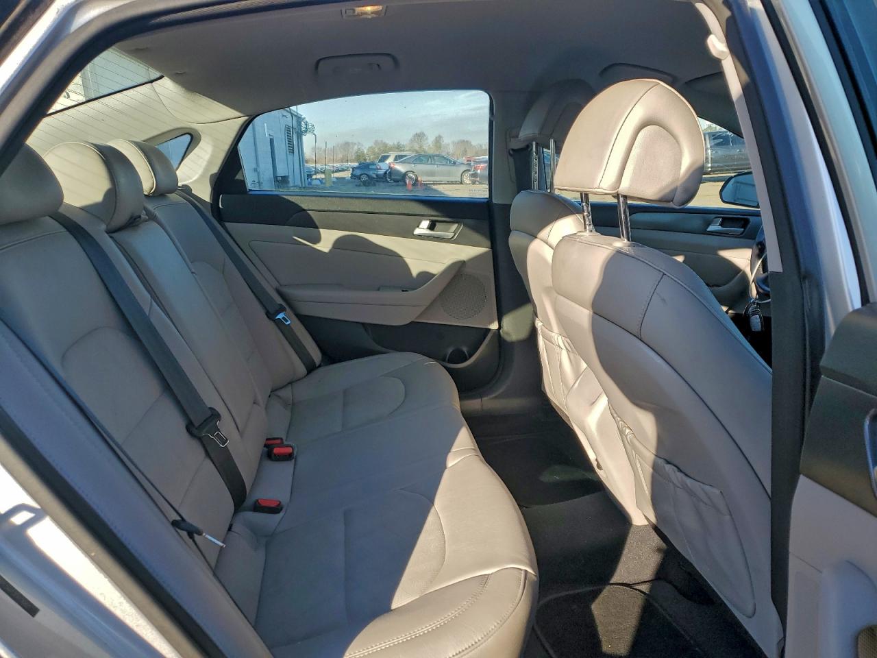 2015 HYUNDAI SONATA SPORT photo 10