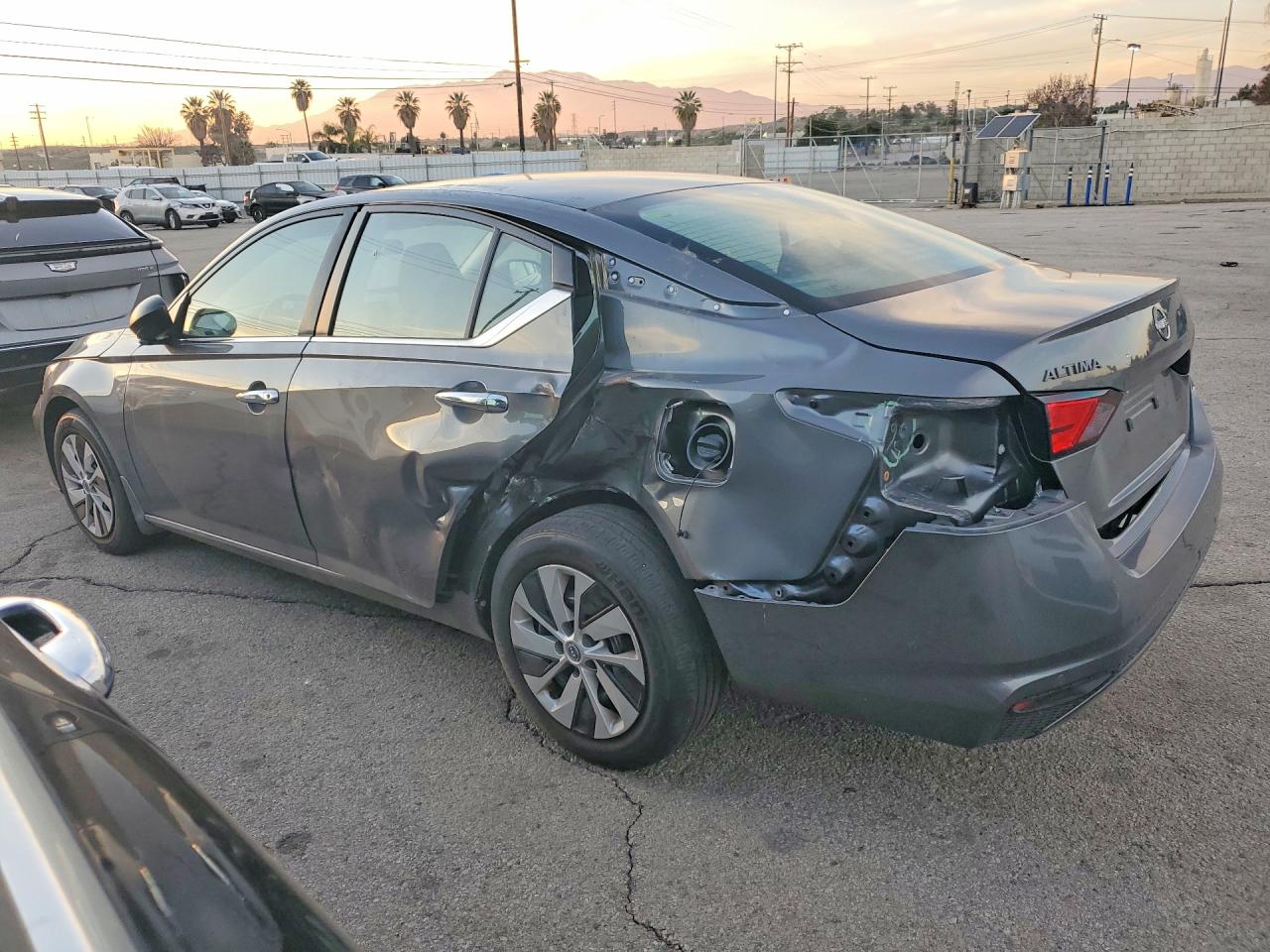 2024 NISSAN ALTIMA S photo 2