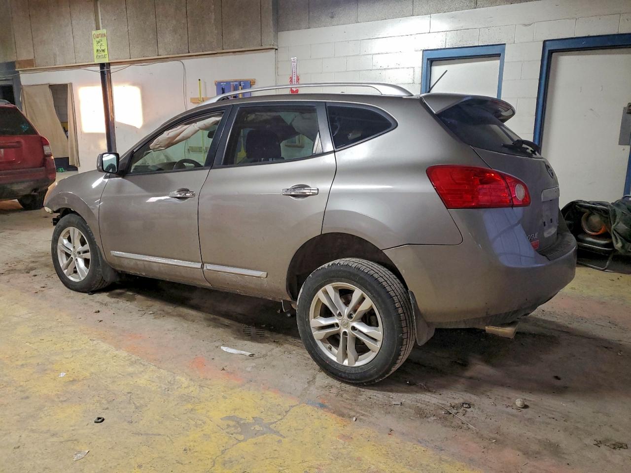 2013 NISSAN ROGUE S photo 3