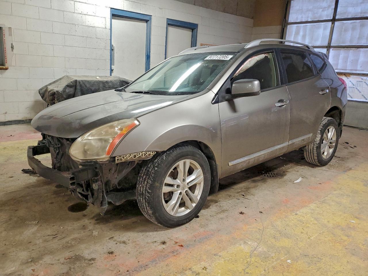 2013 NISSAN ROGUE