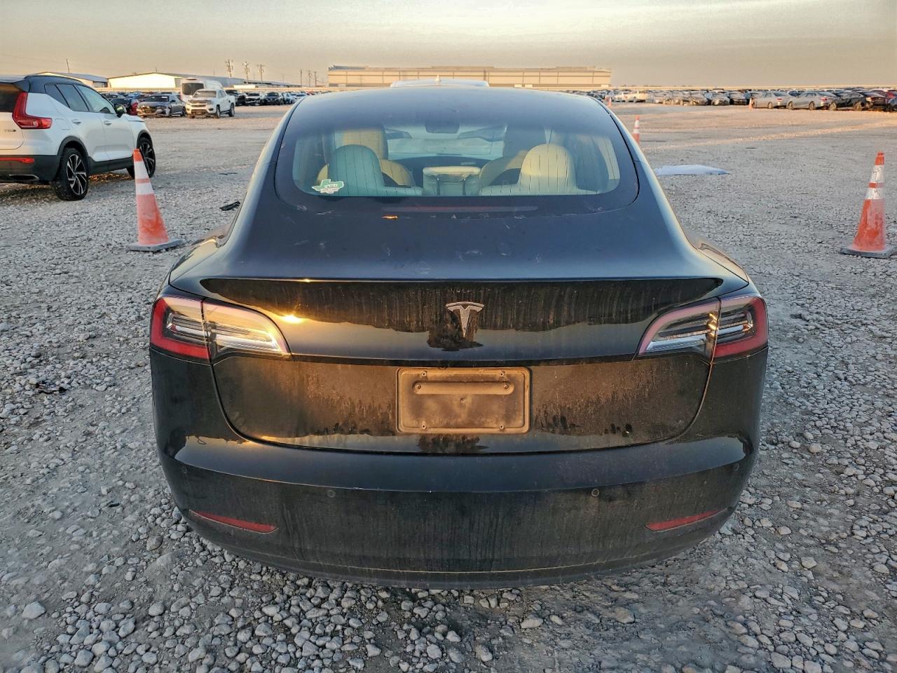 2019 TESLA MODEL 3 photo 6