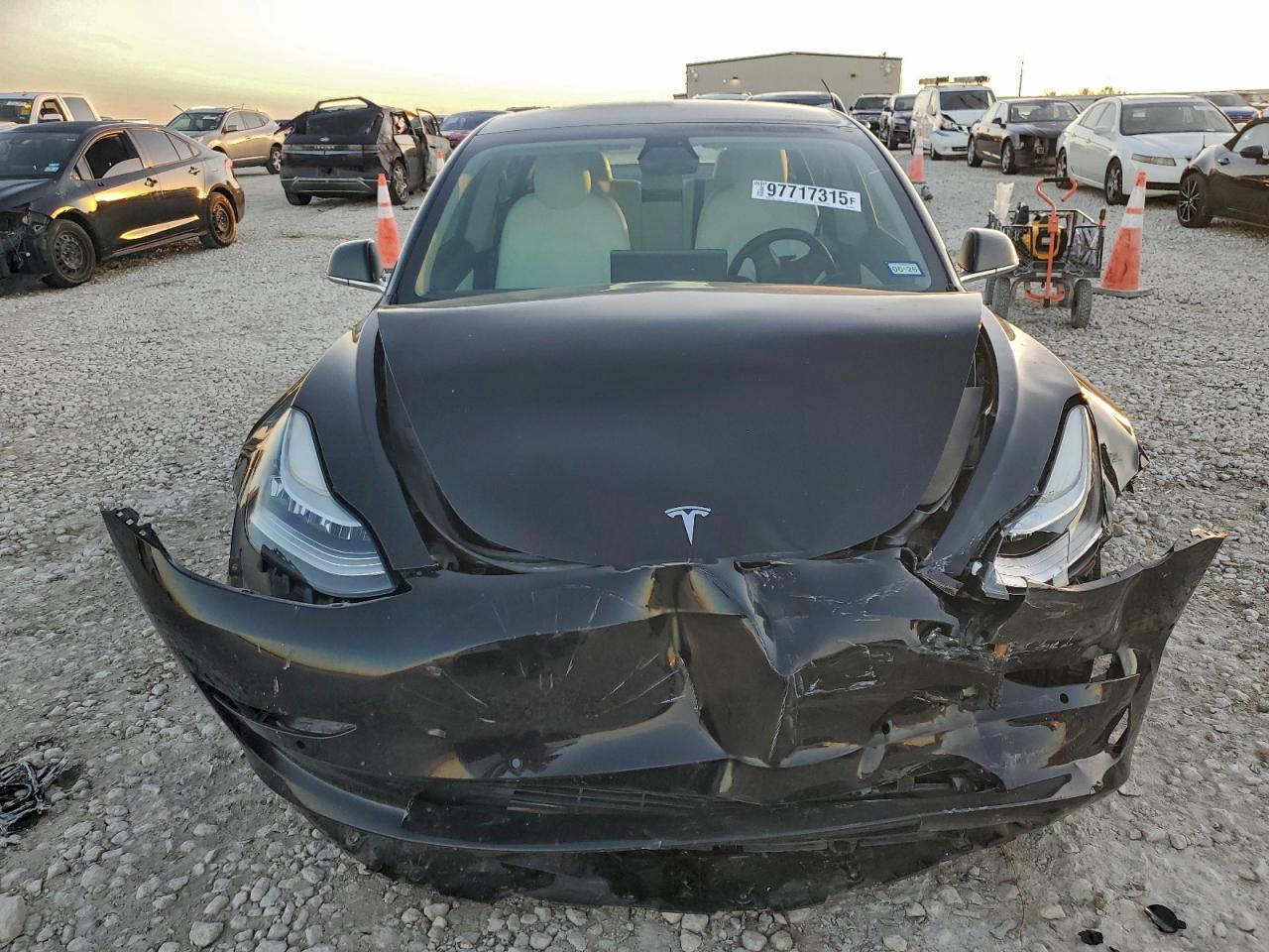 2019 TESLA MODEL 3 photo 5