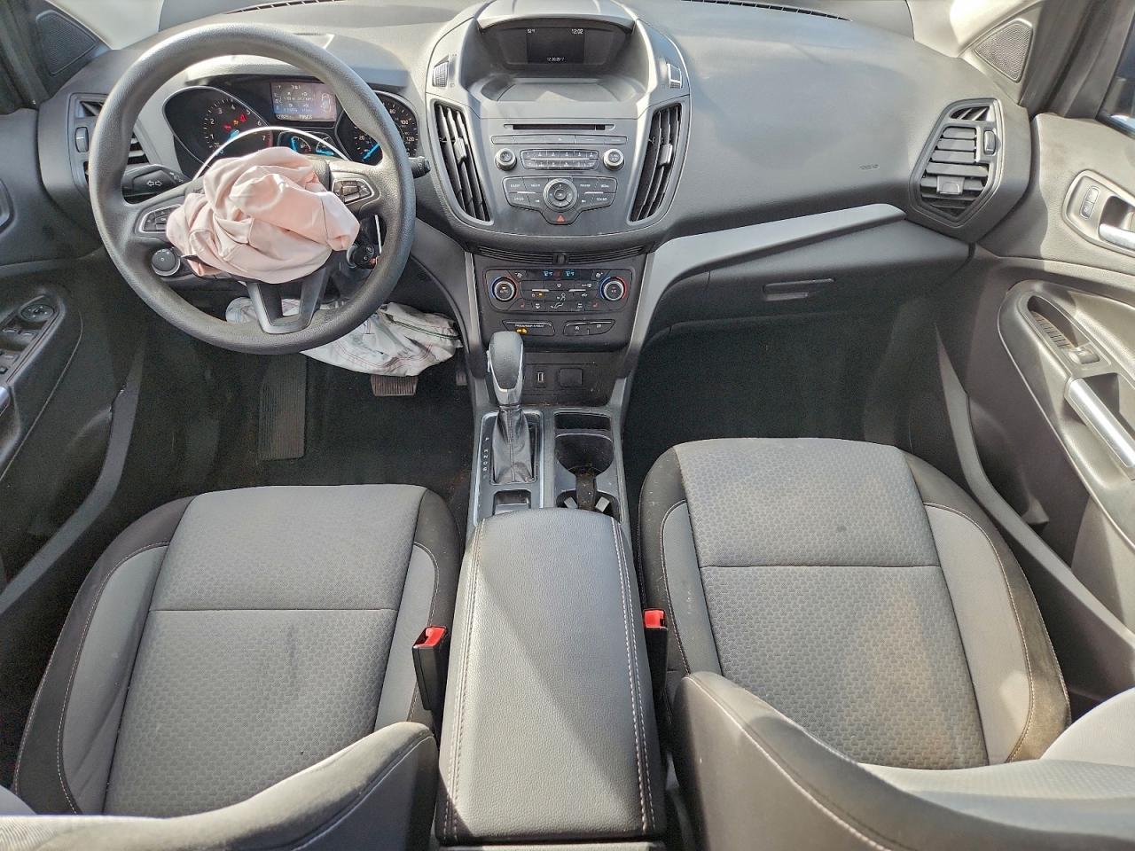 2018 FORD ESCAPE SE photo 8
