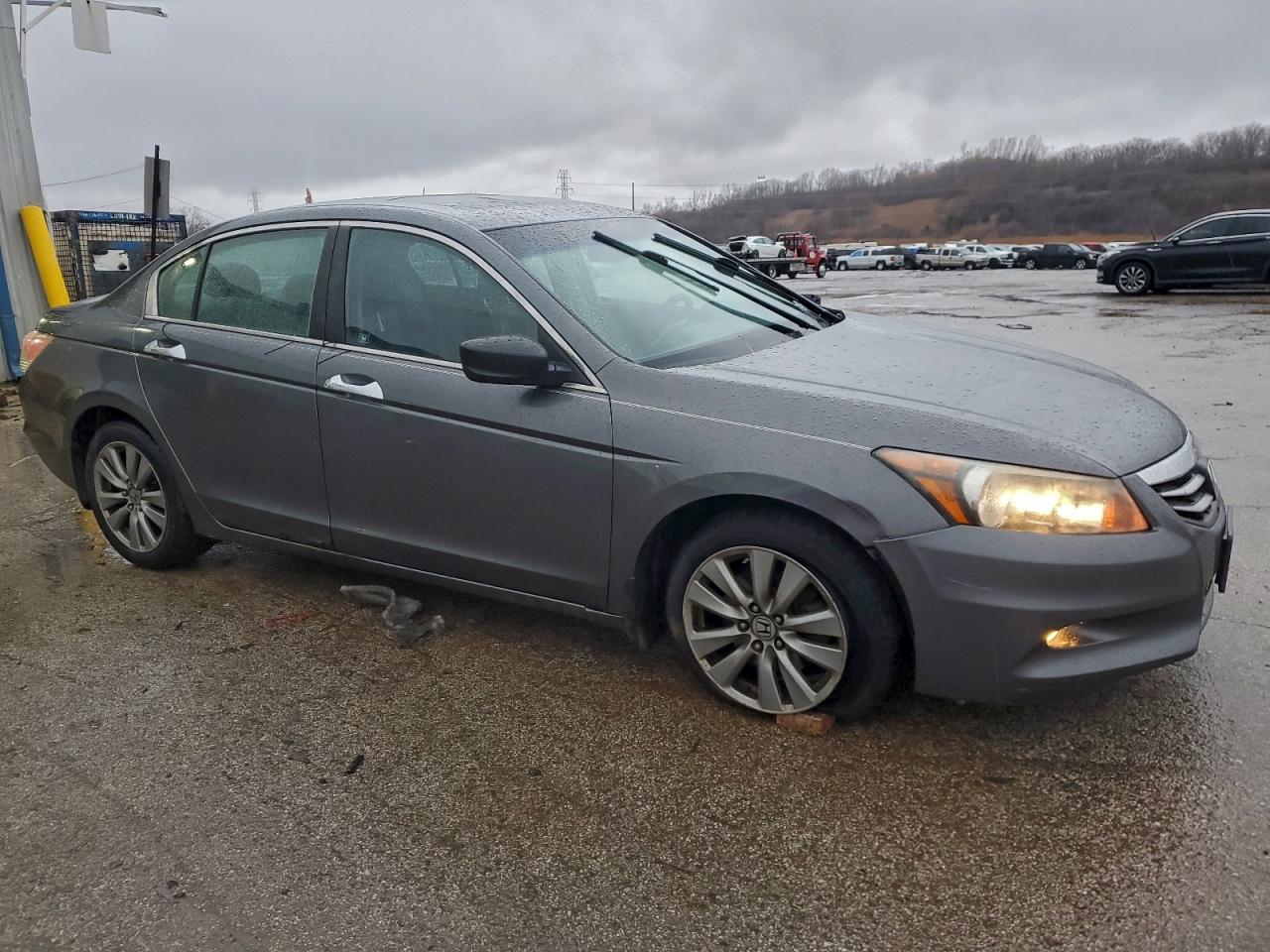 2011 HONDA ACCORD EXL photo 4