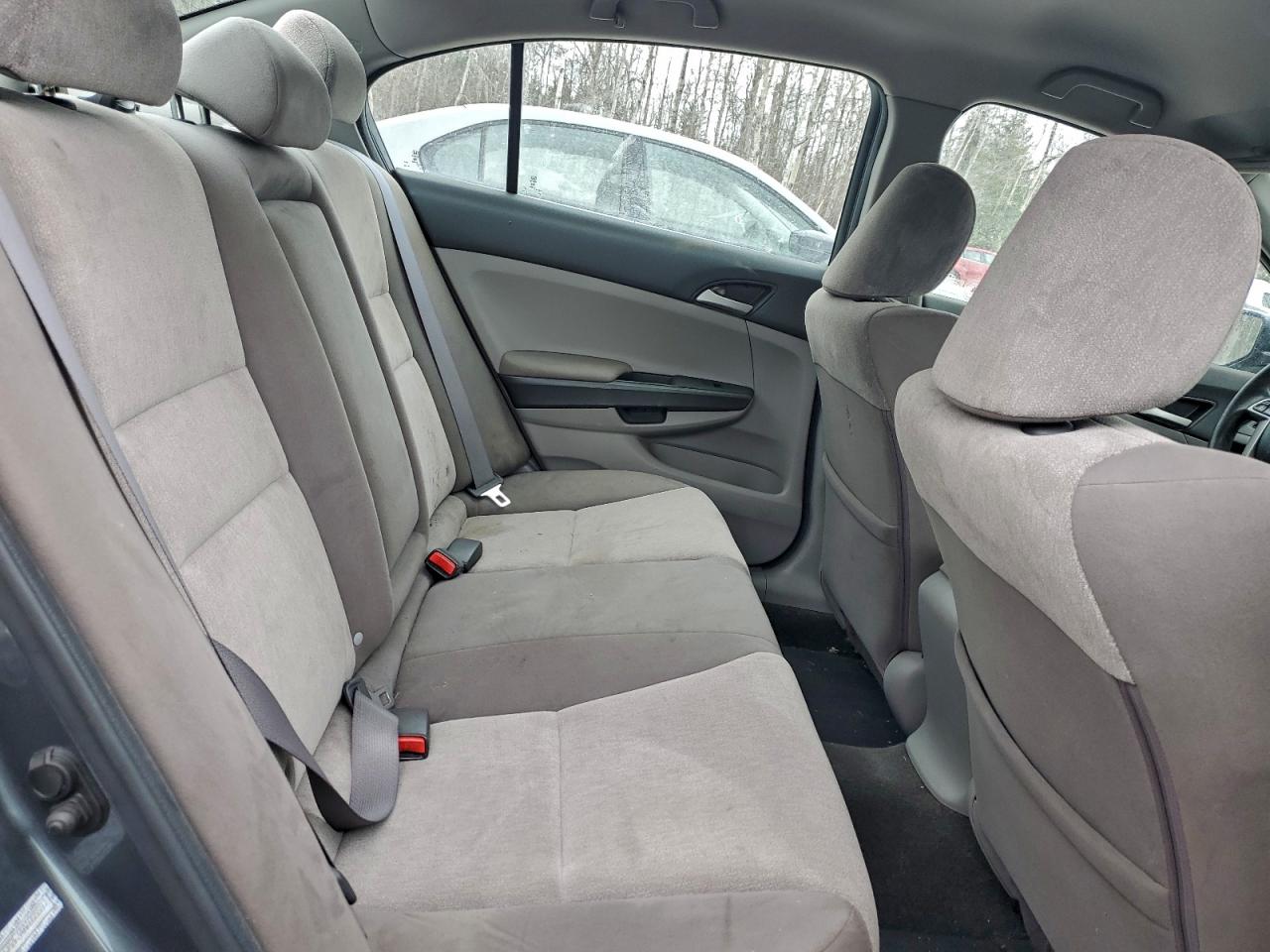 2010 HONDA ACCORD LX photo 10