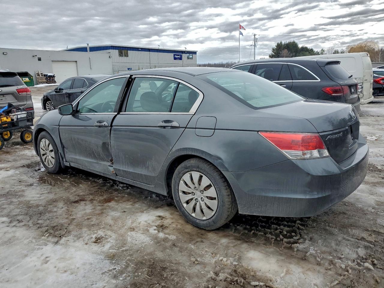 2010 HONDA ACCORD LX photo 2