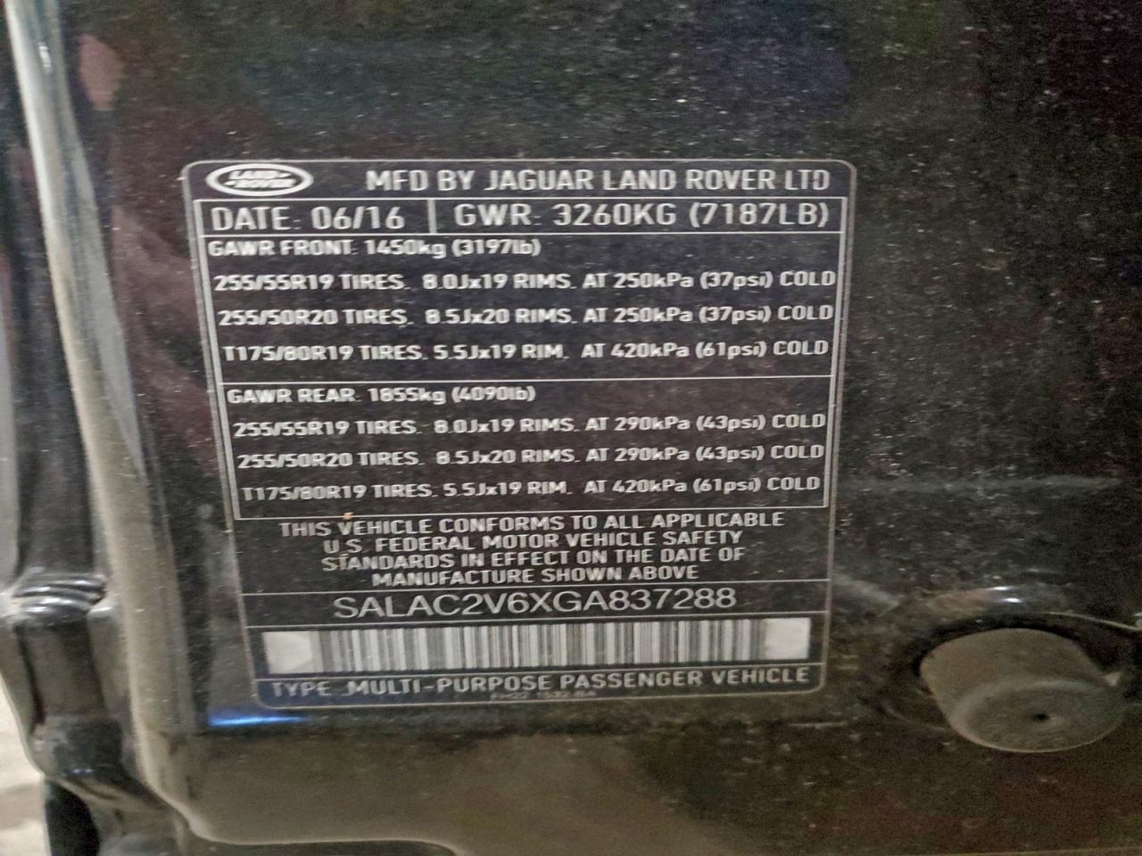 2016 LAND ROVER LR4 photo 13