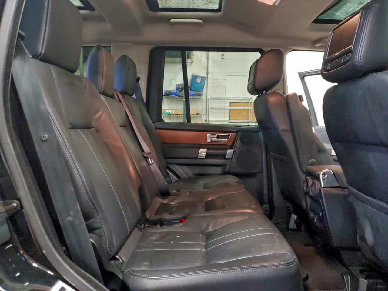 2016 LAND ROVER LR4 photo 11