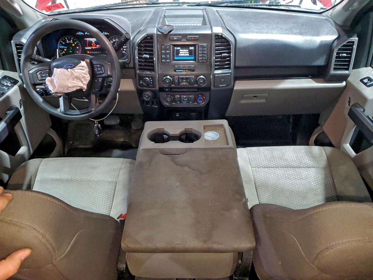 2017 FORD F150 SUPERCREW photo 8