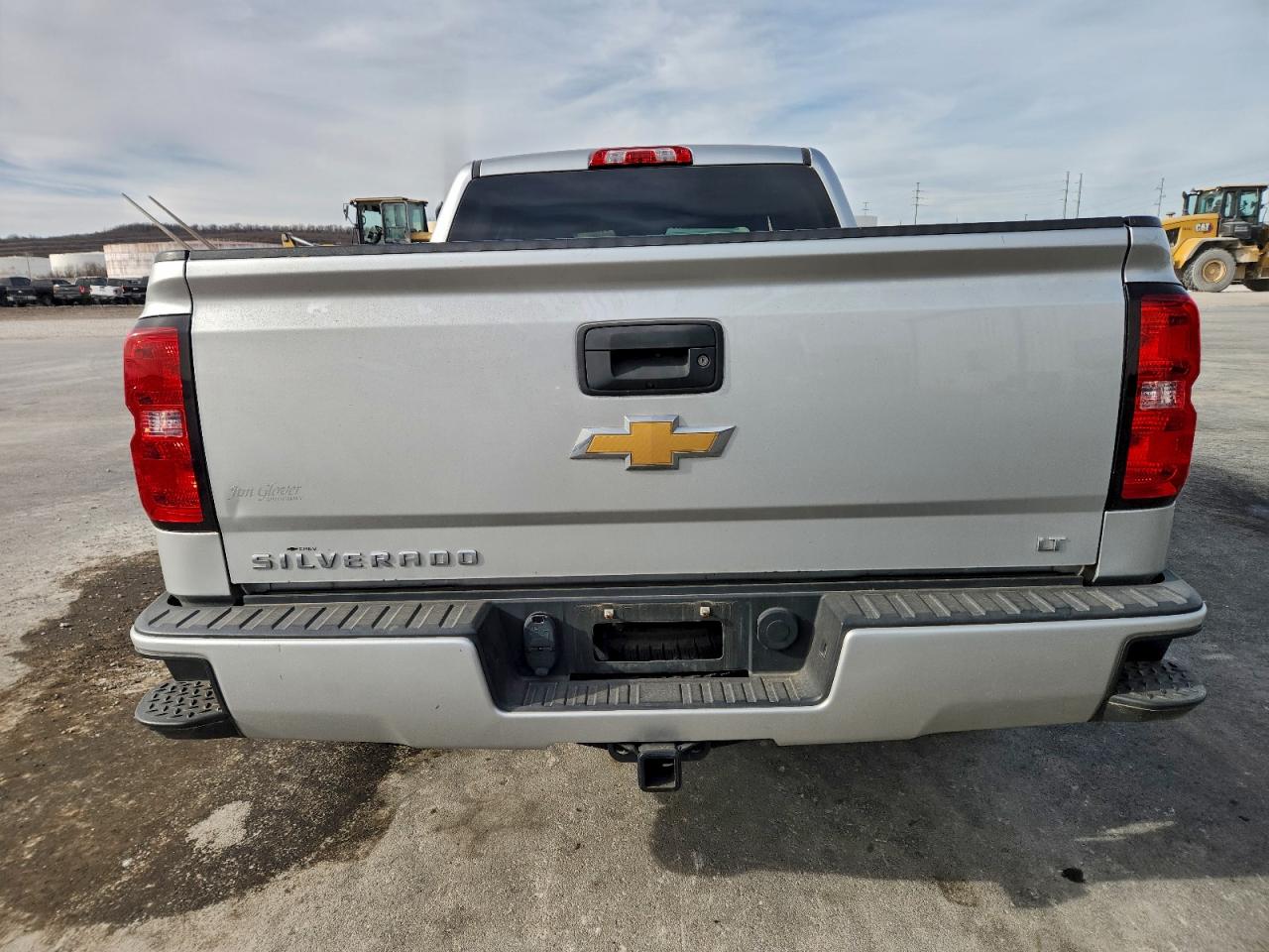 2017 CHEVROLET SILVERADO K1500 LT photo 6