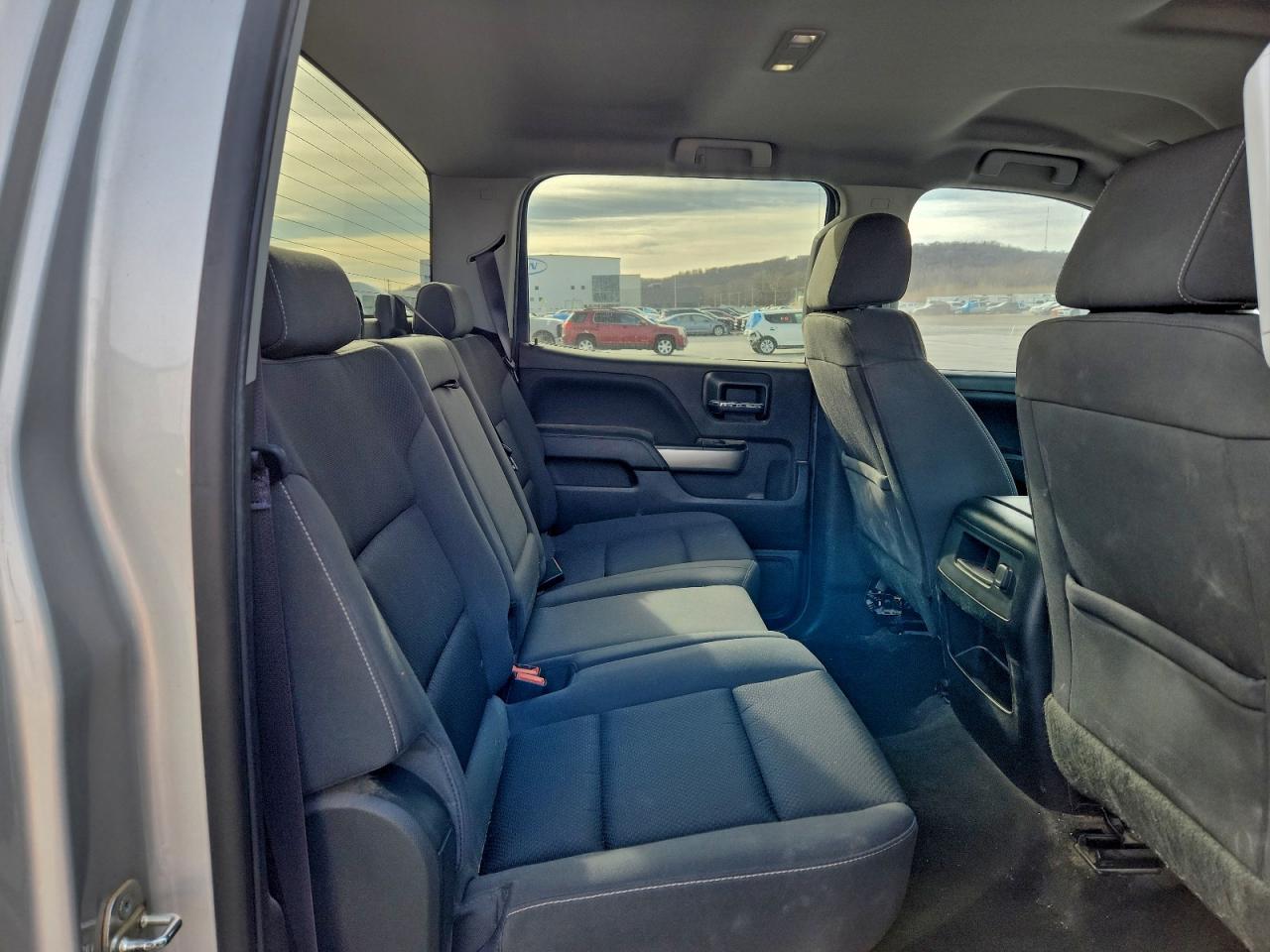 2017 CHEVROLET SILVERADO K1500 LT photo 10
