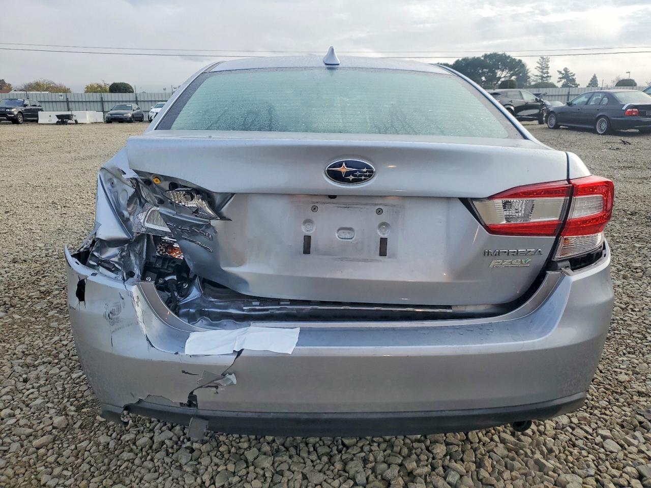 2017 SUBARU IMPREZA PREMIUM PLUS photo 6