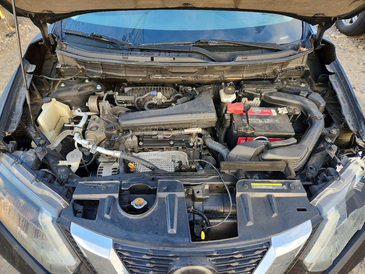 2018 NISSAN ROGUE S photo 12