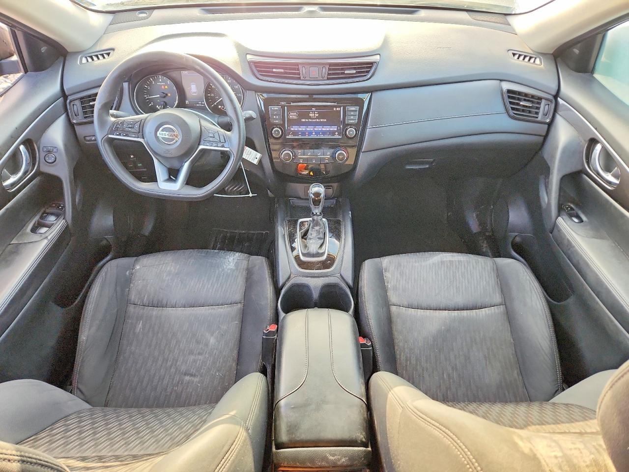 2018 NISSAN ROGUE S photo 8