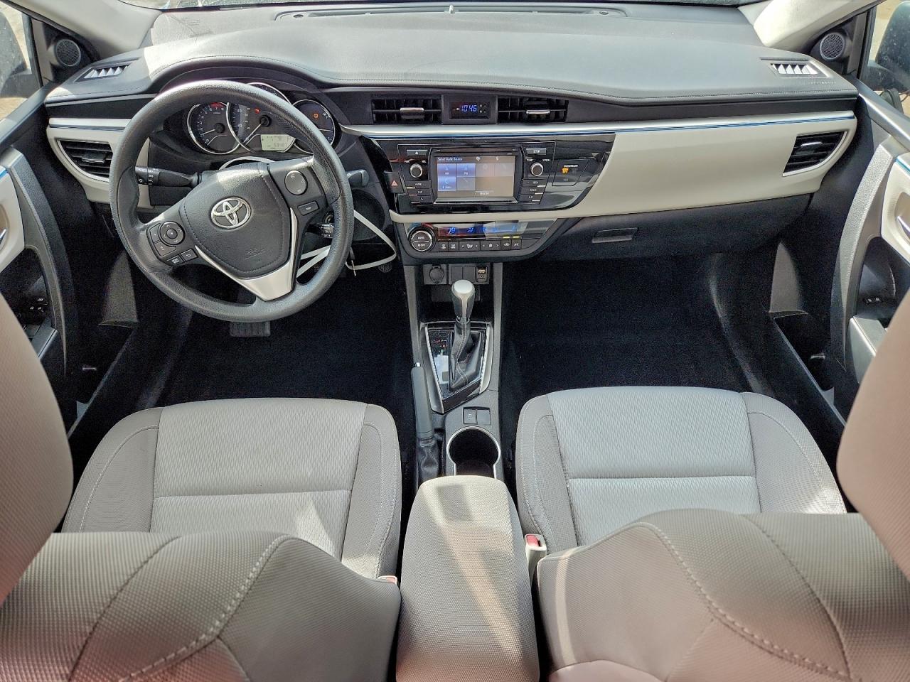 2016 TOYOTA COROLLA L photo 8