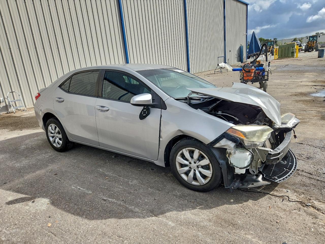 2016 TOYOTA COROLLA L photo 4