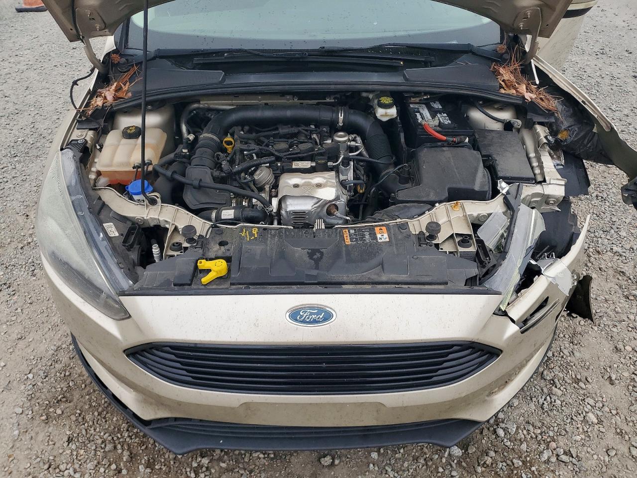 2018 FORD FOCUS SE photo 11
