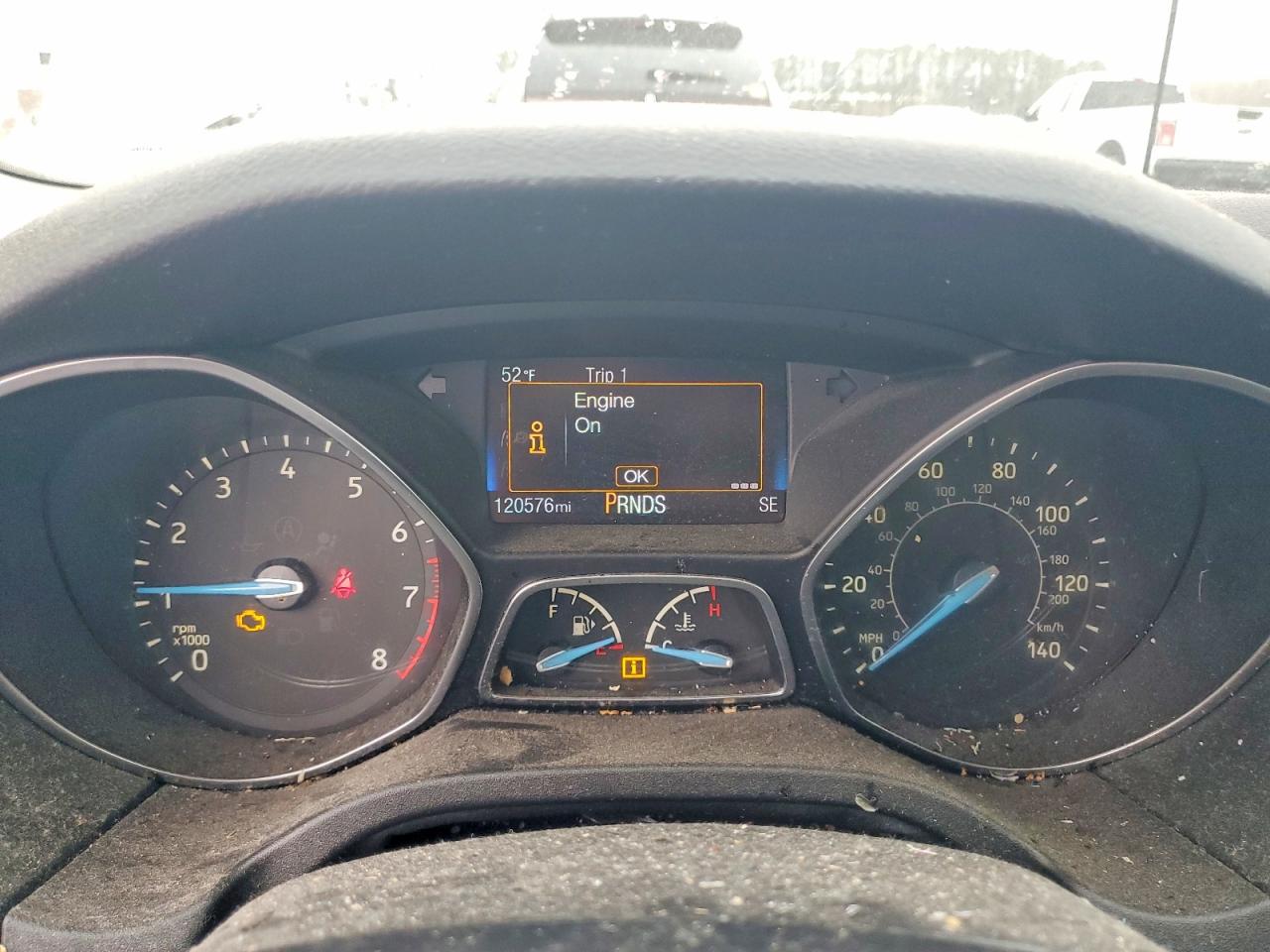 2018 FORD FOCUS SE photo 9