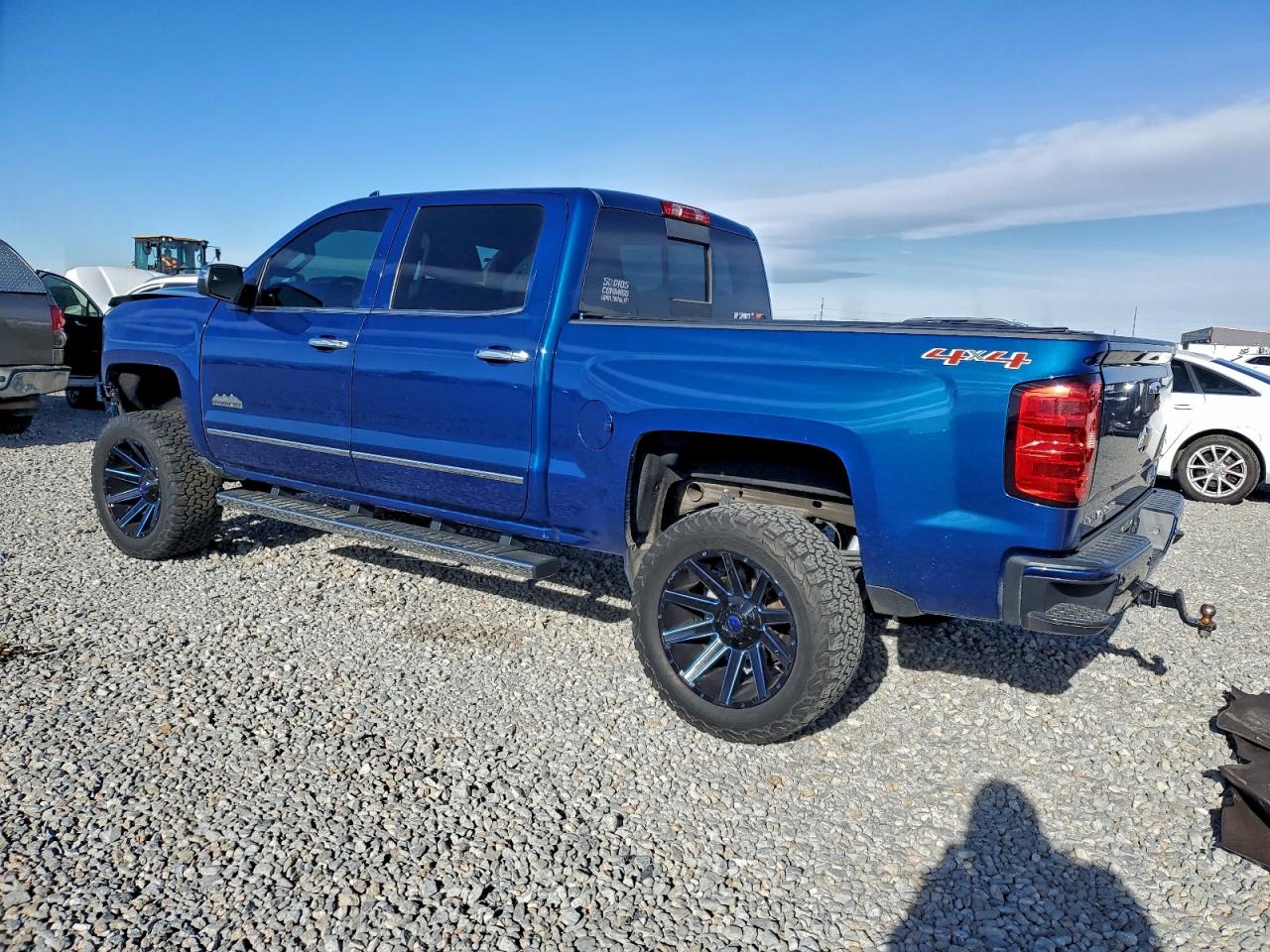 2015 CHEVROLET SILVERADO K1500 HIGH COUNTRY photo 2