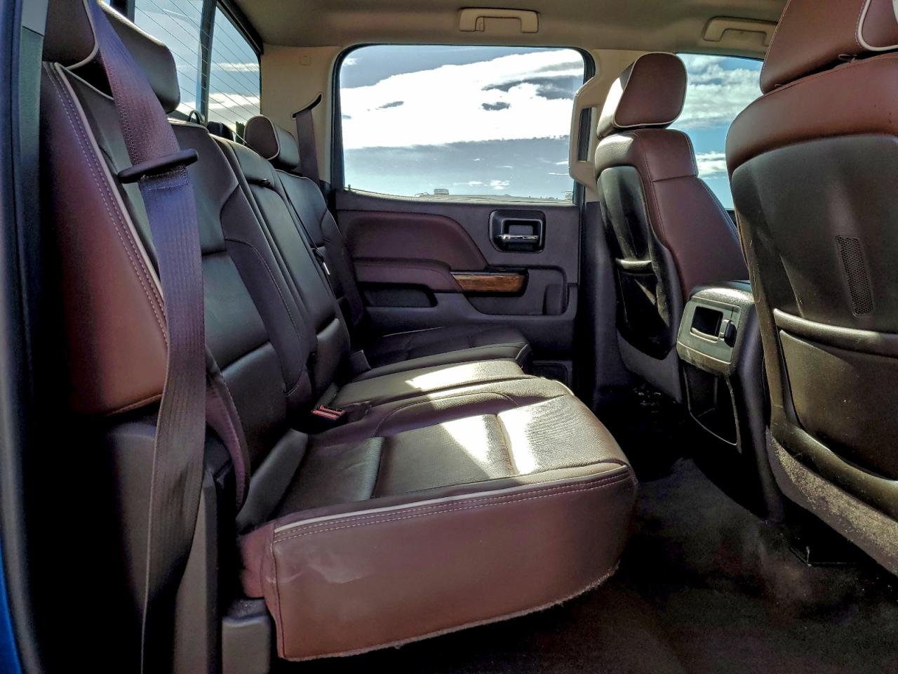 2015 CHEVROLET SILVERADO K1500 HIGH COUNTRY photo 10