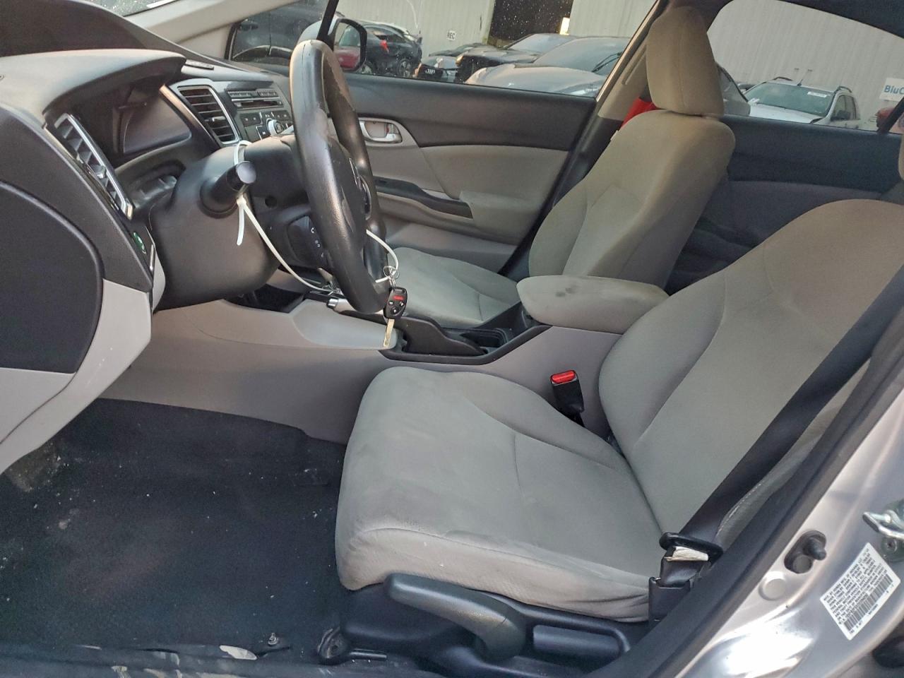 2013 HONDA CIVIC LX photo 7