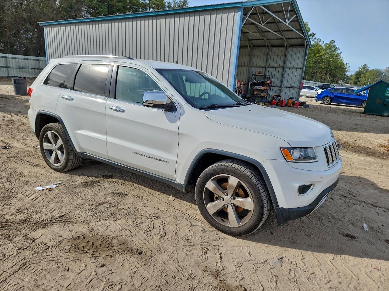 2015 JEEP GRAND CHEROKEE LIMITED photo 4