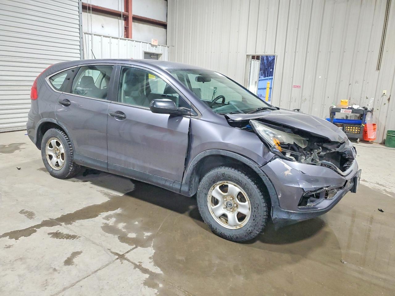 2015 HONDA CR-V LX photo 4