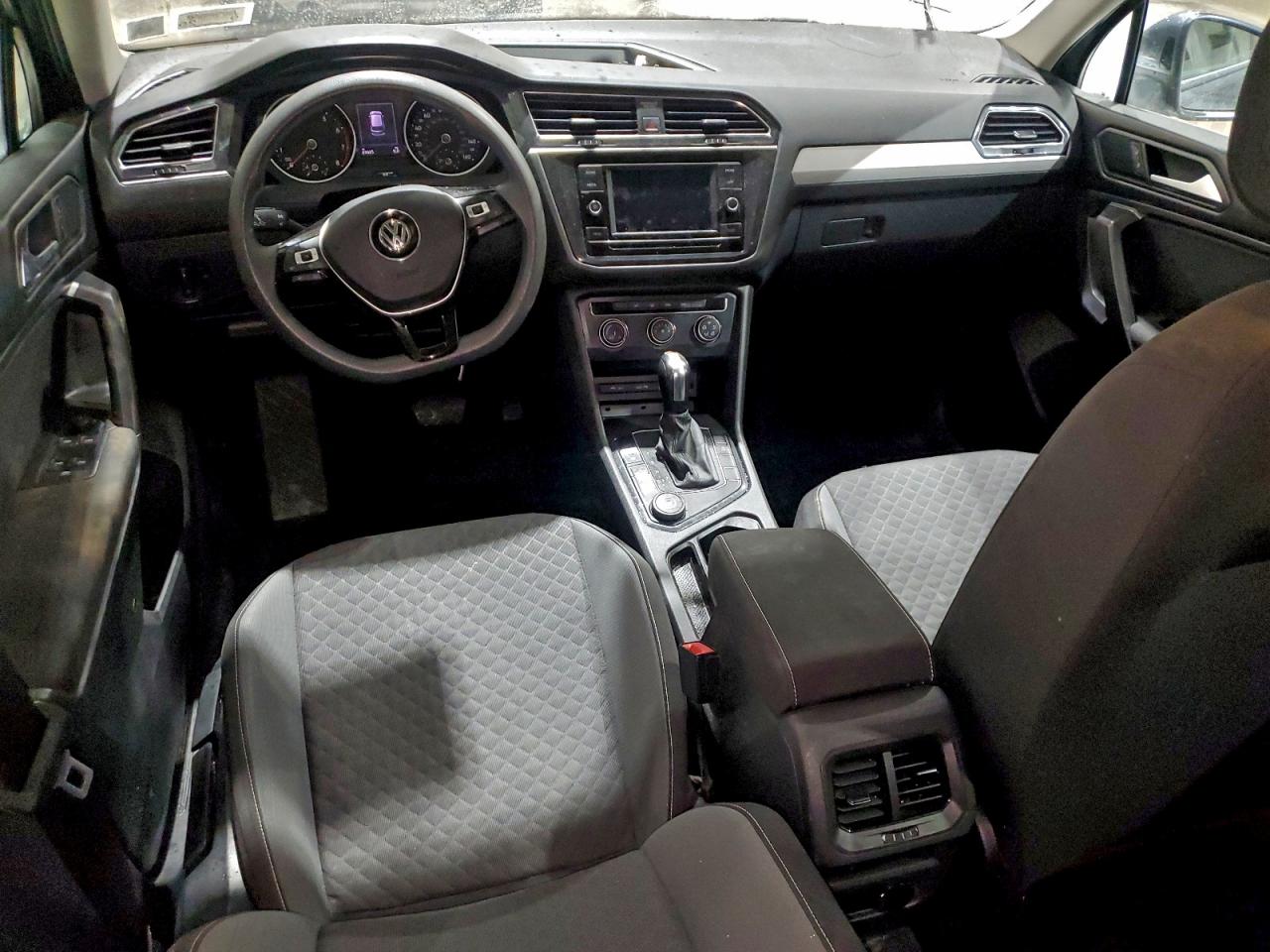 2021 VOLKSWAGEN TIGUAN S photo 8