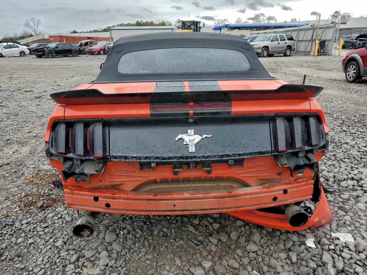 2016 FORD MUSTANG photo 6