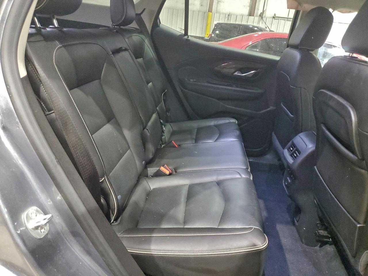 2020 GMC TERRAIN DENALI photo 11