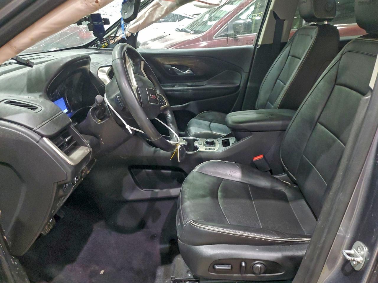 2020 GMC TERRAIN DENALI photo 7