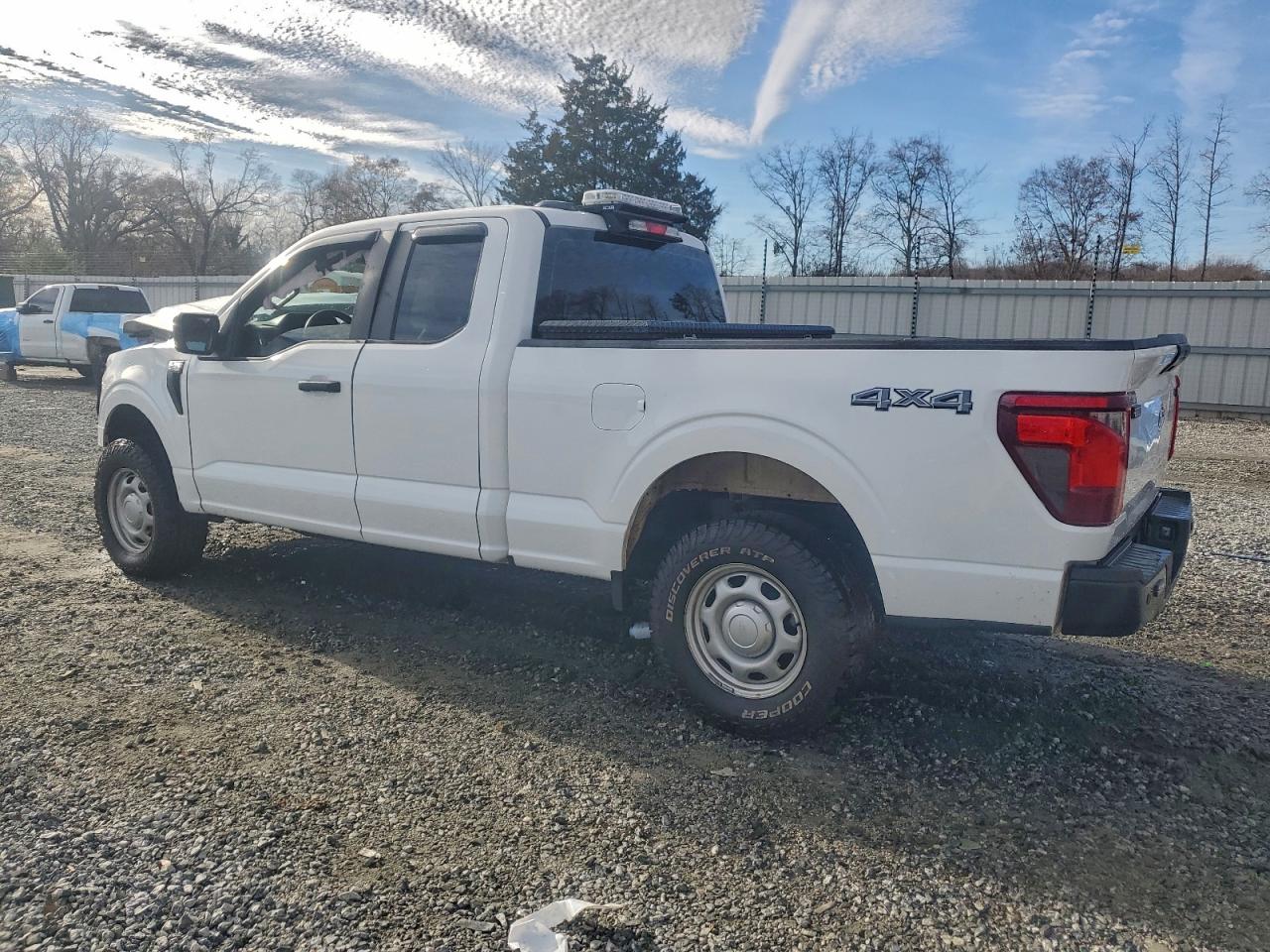 2024 FORD F150 XL photo 3