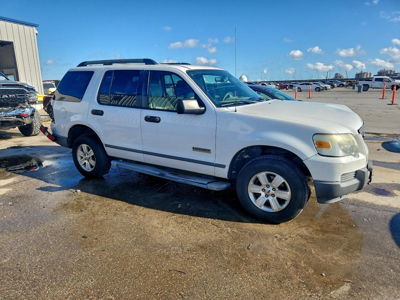 2006 FORD EXPLORER XLS photo 4