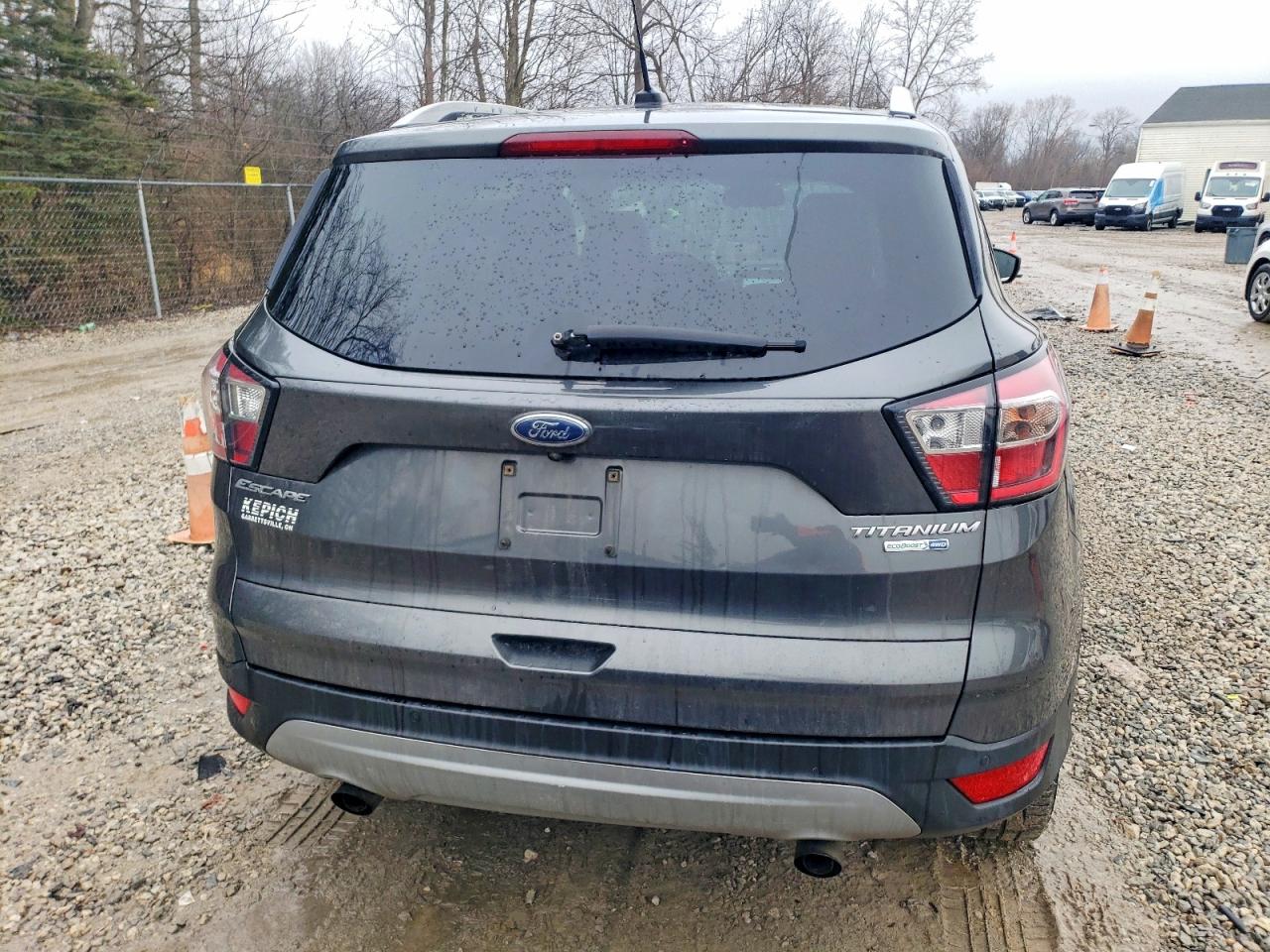 2017 FORD ESCAPE TITANIUM photo 6