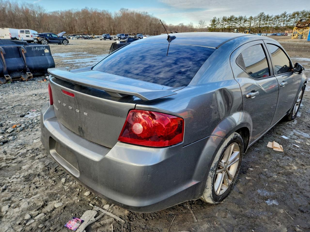 2012 DODGE AVENGER SXT photo 3
