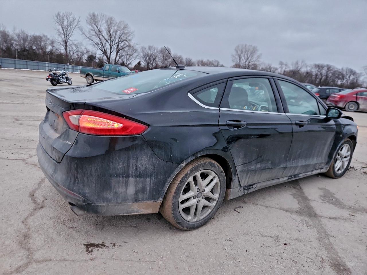 2016 FORD FUSION SE photo 3