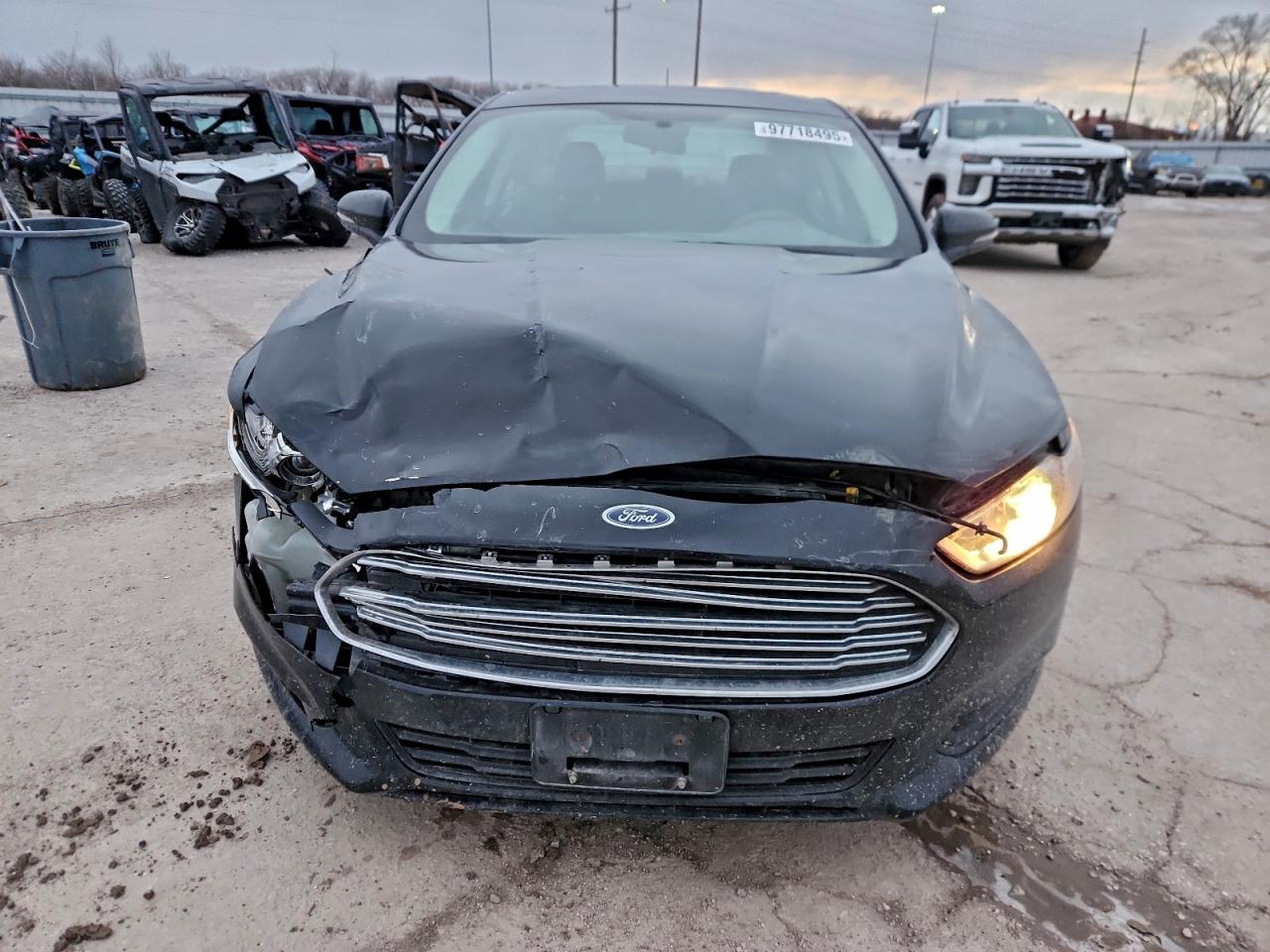 2016 FORD FUSION SE photo 5