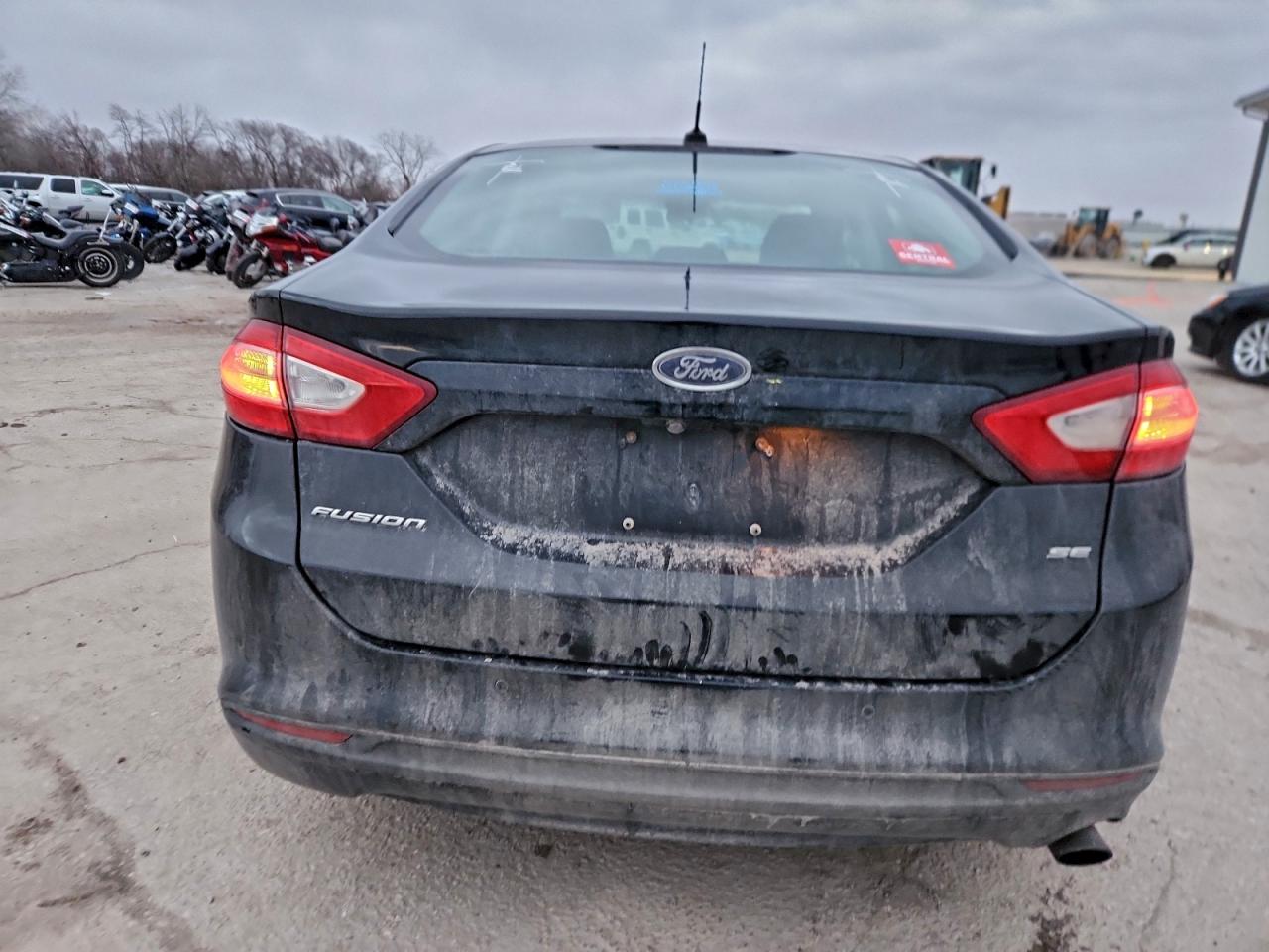 2016 FORD FUSION SE photo 6