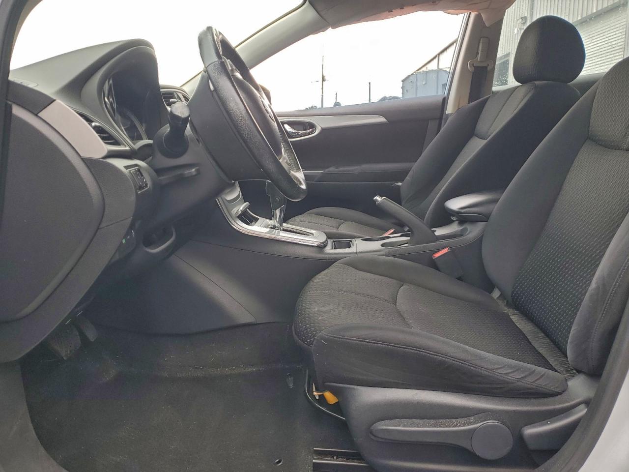 2013 NISSAN SENTRA S photo 7