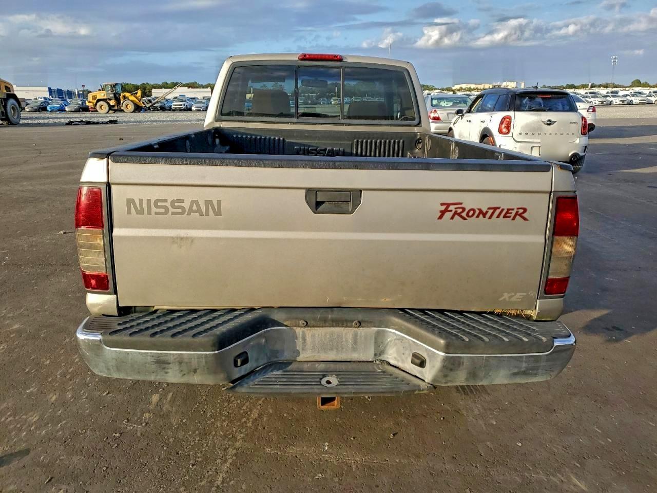 2000 NISSAN FRONTIER KING CAB XE photo 6