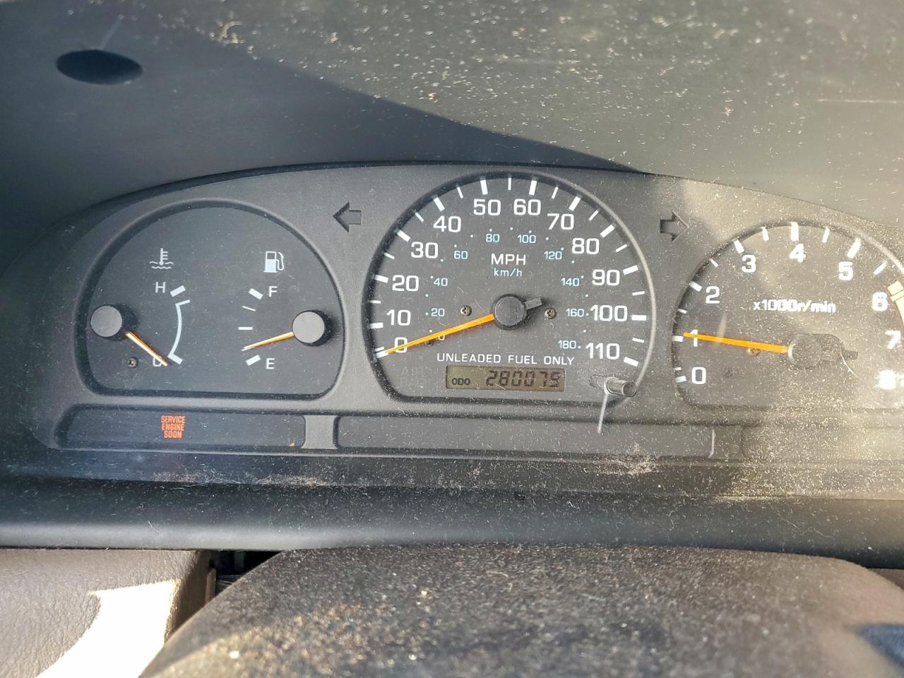 2000 NISSAN FRONTIER KING CAB XE photo 9