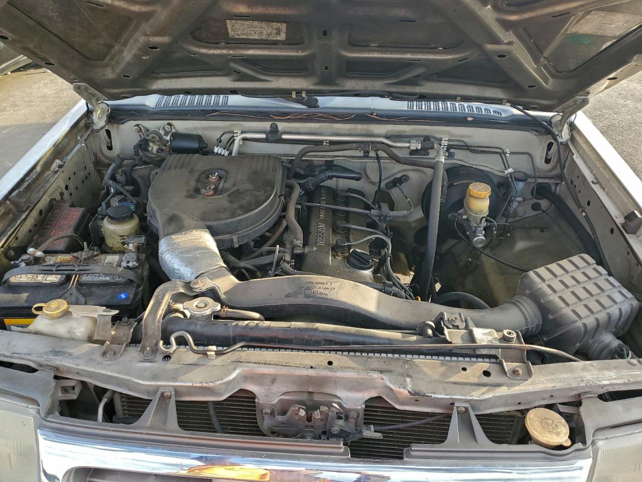 2000 NISSAN FRONTIER KING CAB XE photo 11