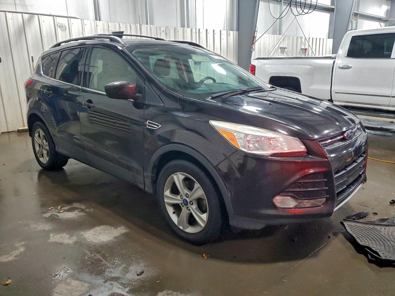 2013 FORD ESCAPE SE photo 4