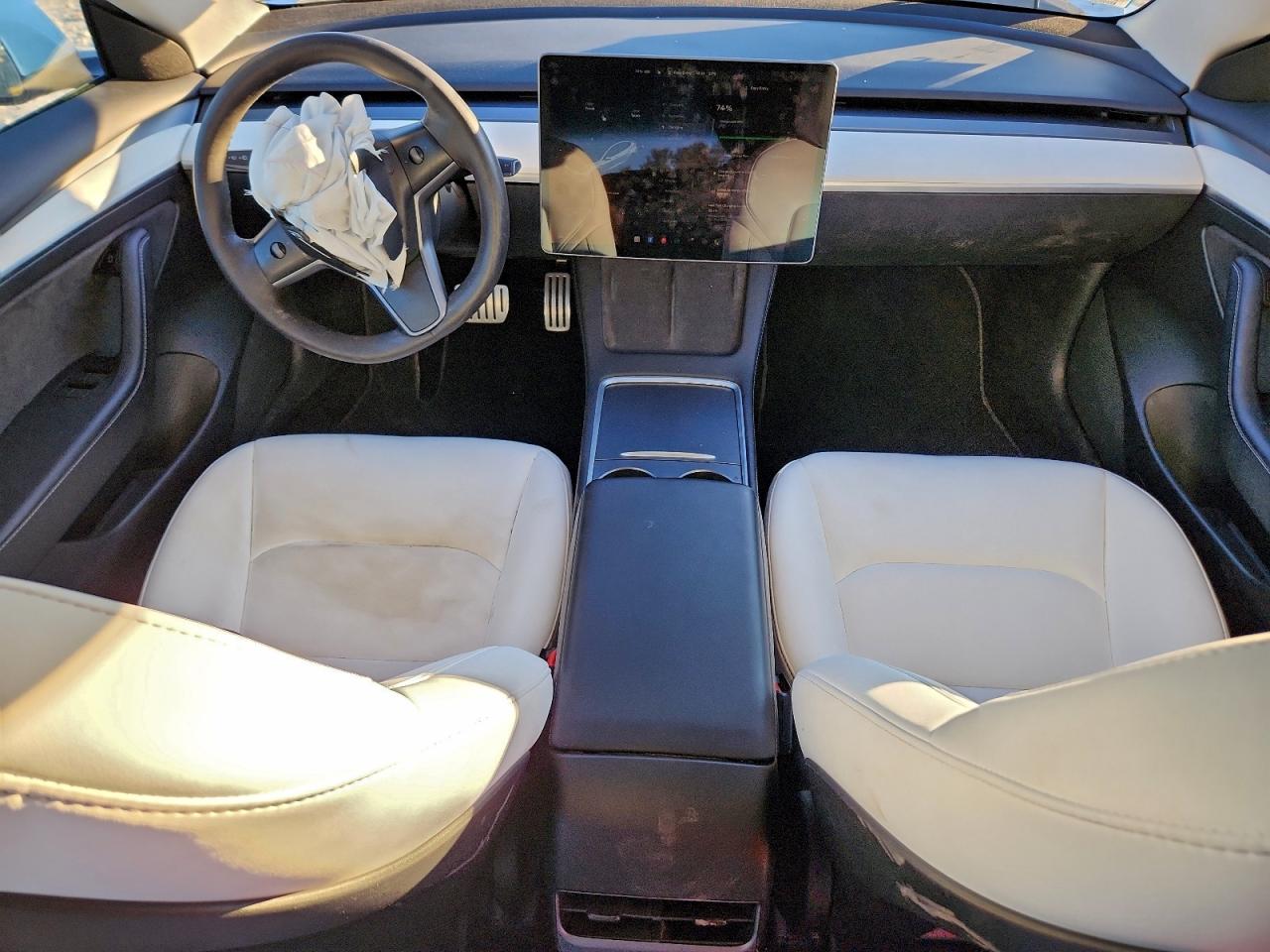 2023 TESLA MODEL 3 photo 8